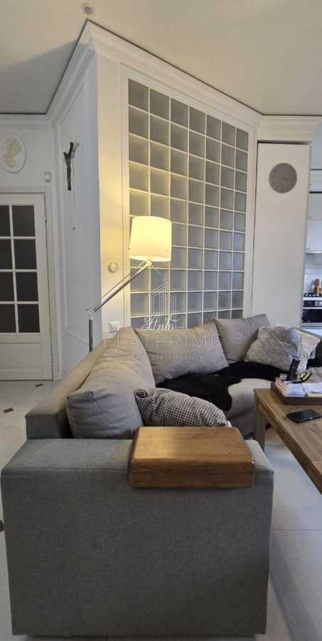 Продажа 2-комнатной квартиры 75 м², Большая Васильковская ул., 134