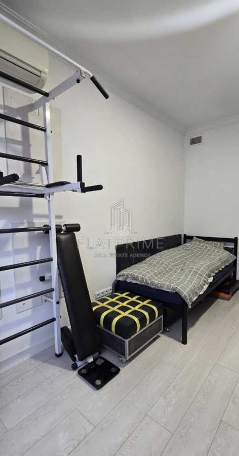 Продажа 2-комнатной квартиры 75 м², Большая Васильковская ул., 134