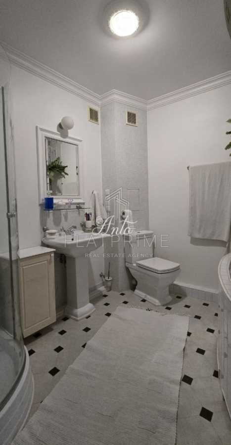 Продажа 2-комнатной квартиры 75 м², Большая Васильковская ул., 134