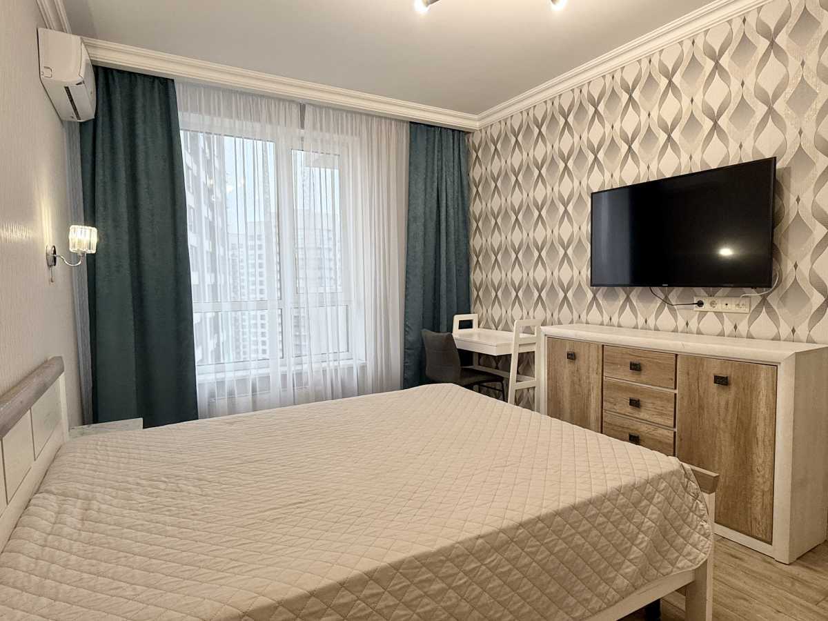 Аренда 1-комнатной квартиры 50 м², Осокорская ул., 2А