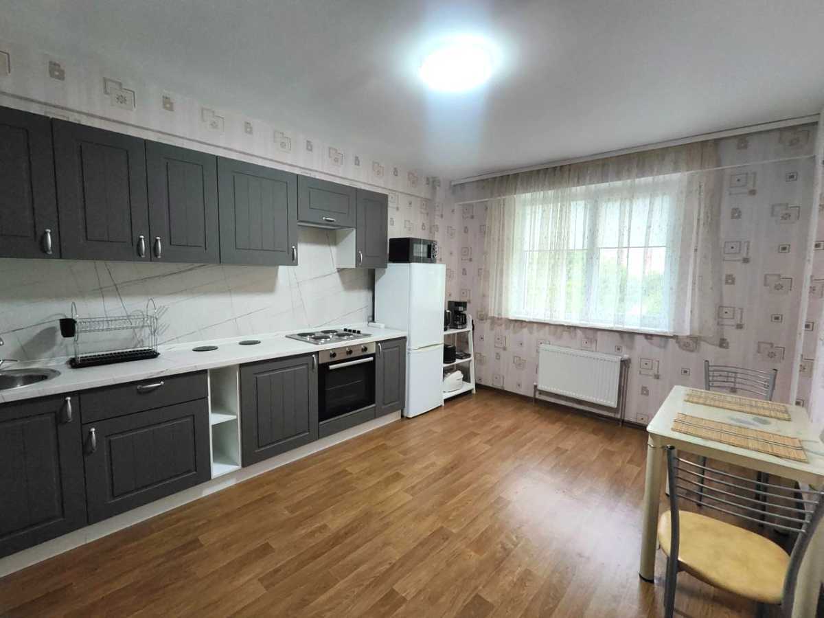 Оренда 1-кімнатної квартири 50 м², Михайла Максимовича вул., 9