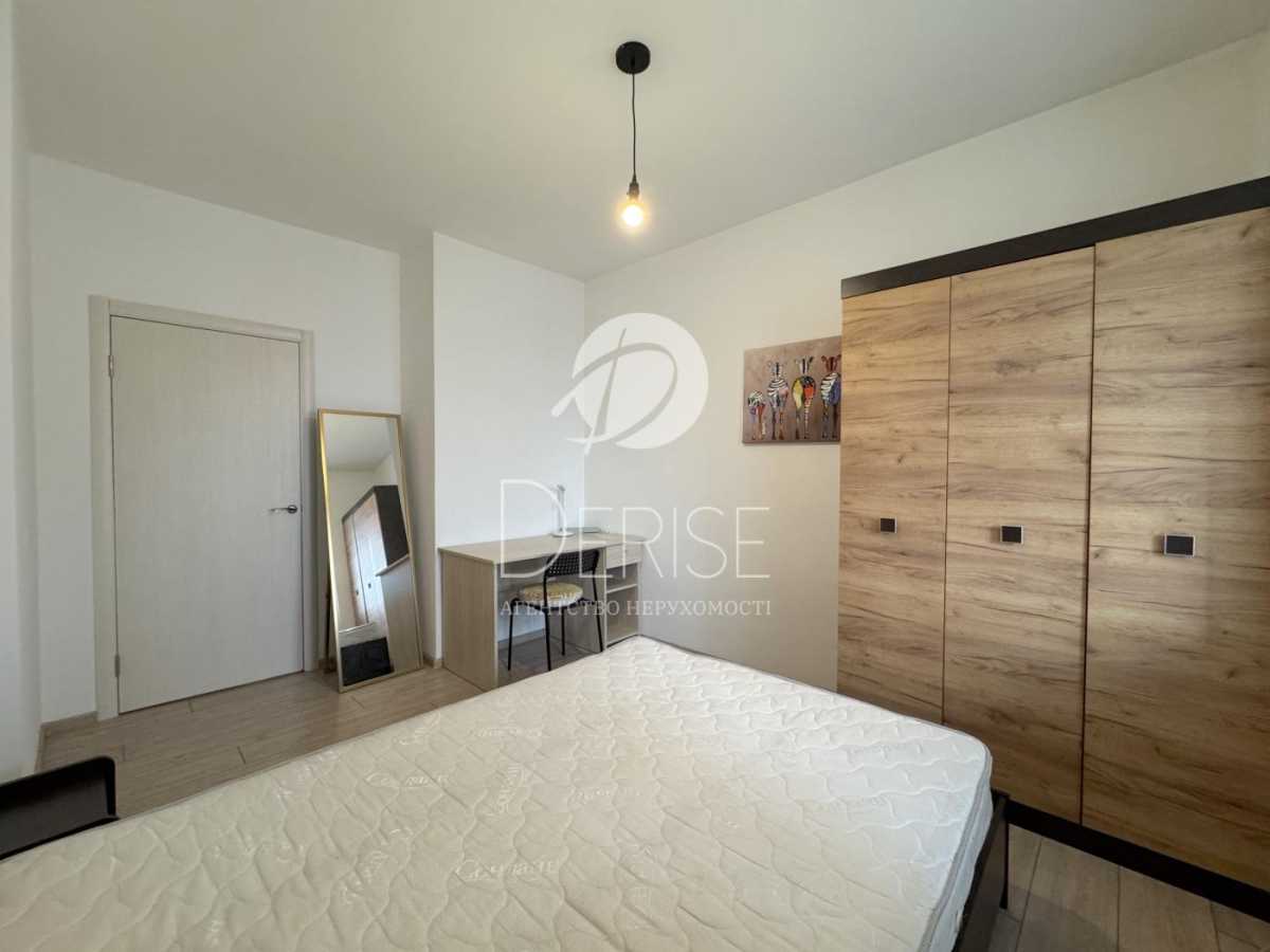 Продаж 2-кімнатної квартири 54 м², Харківське шосе, 19Б