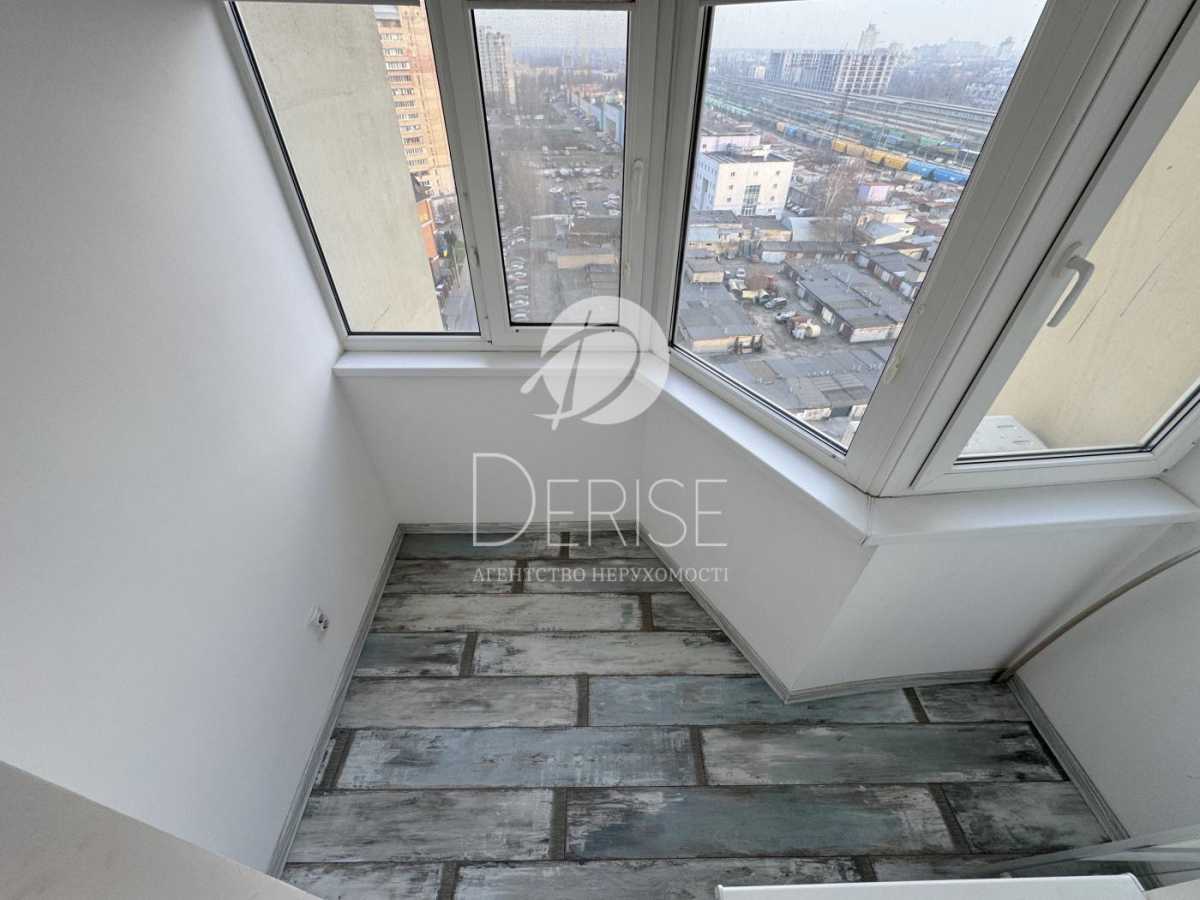 Продаж 2-кімнатної квартири 54 м², Харківське шосе, 19Б