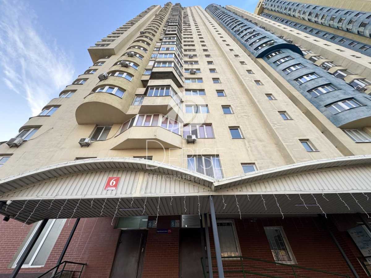 Продаж 2-кімнатної квартири 54 м², Харківське шосе, 19Б