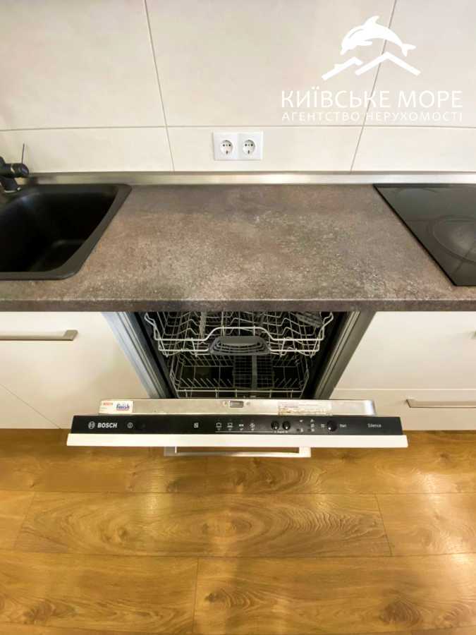 Аренда 3-комнатной квартиры 87 м², Воскресенская ул., 18А