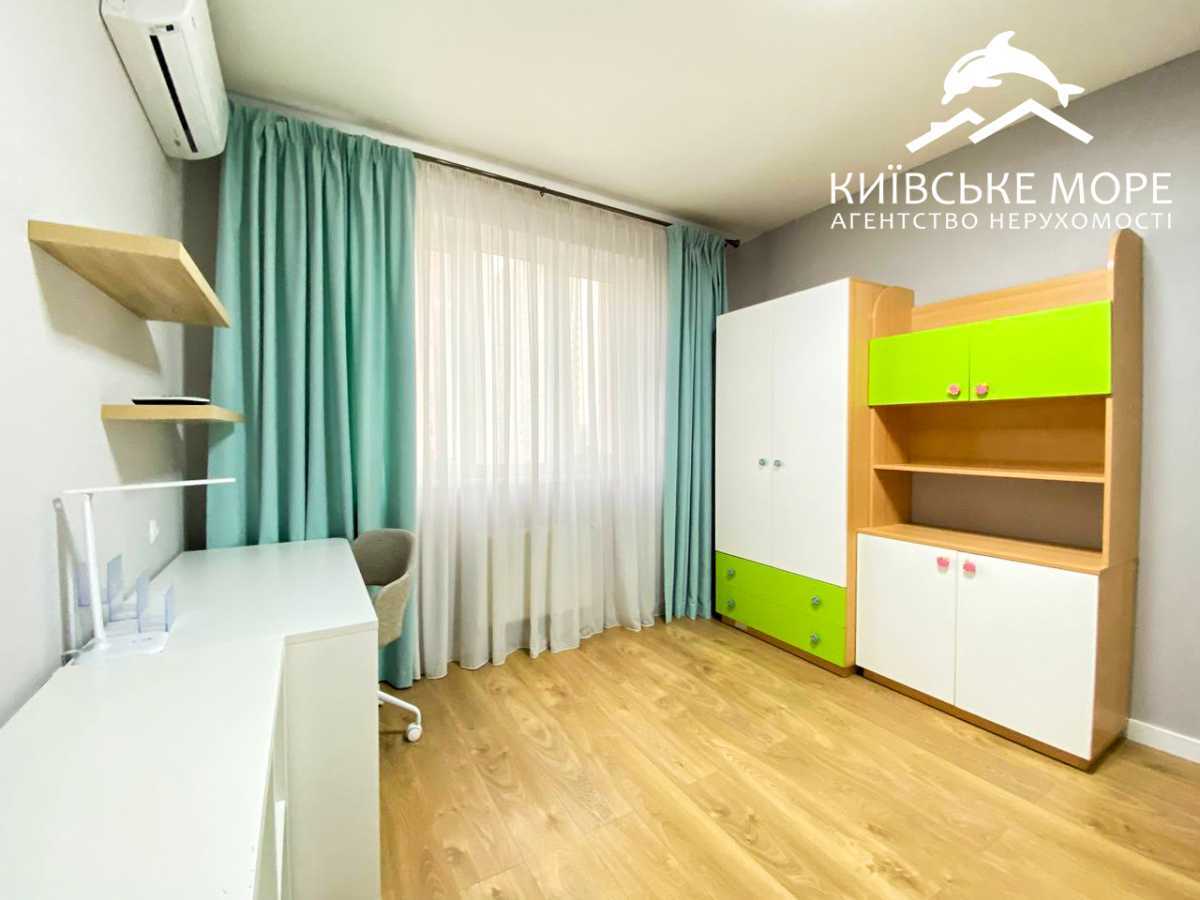 Аренда 3-комнатной квартиры 87 м², Воскресенская ул., 18А