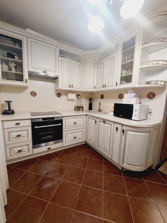 Аренда 2-комнатной квартиры 54 м², Ревуцкого ул., 18