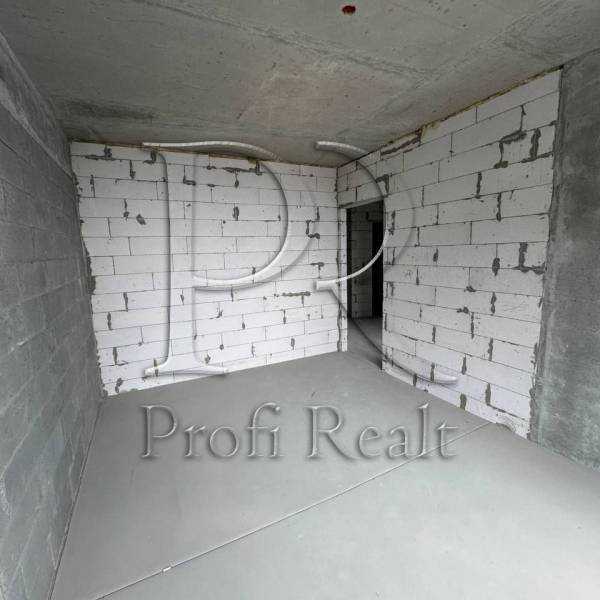 Продаж 2-кімнатної квартири 79 м², Причальна вул., 14