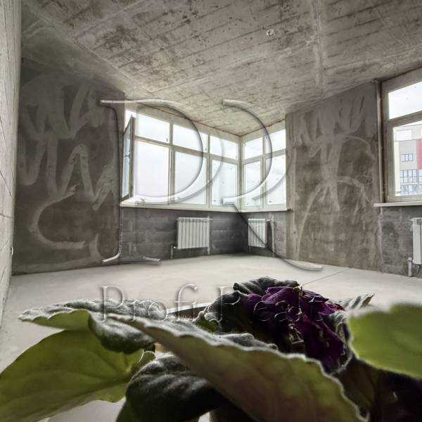 Продаж 3-кімнатної квартири 99 м², Микільсько-Слобідська вул., 15