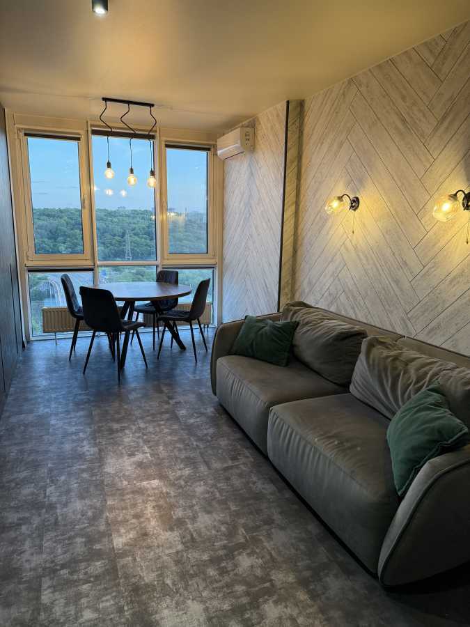 Аренда 1-комнатной квартиры 53 м², Михаила Бойчука ул., 41Б