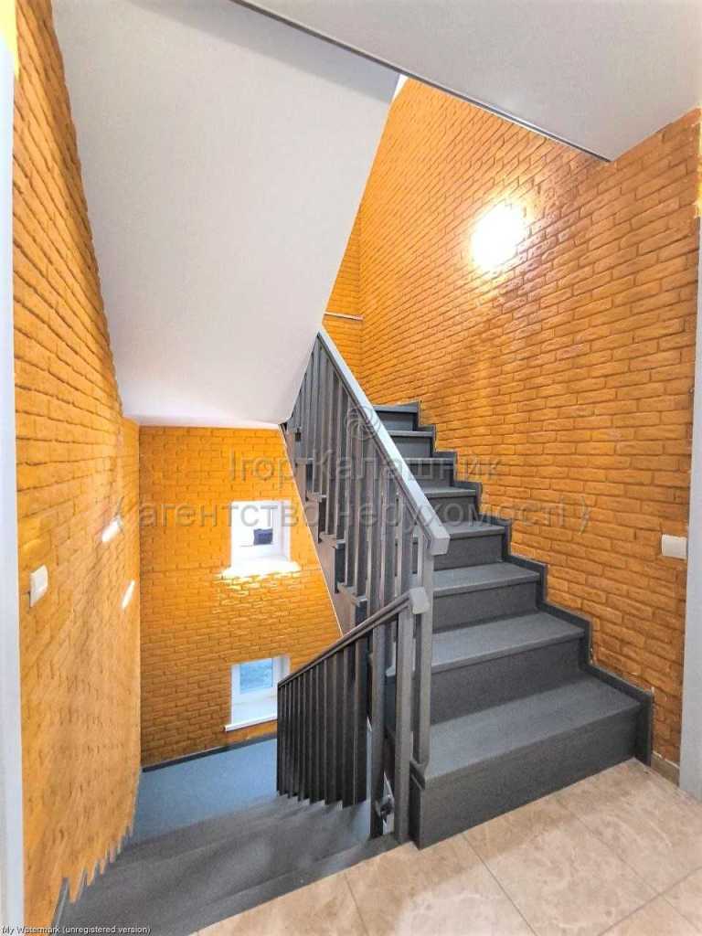 Оренда будинку 159 м², 12-а Ентузіастів вул., 22