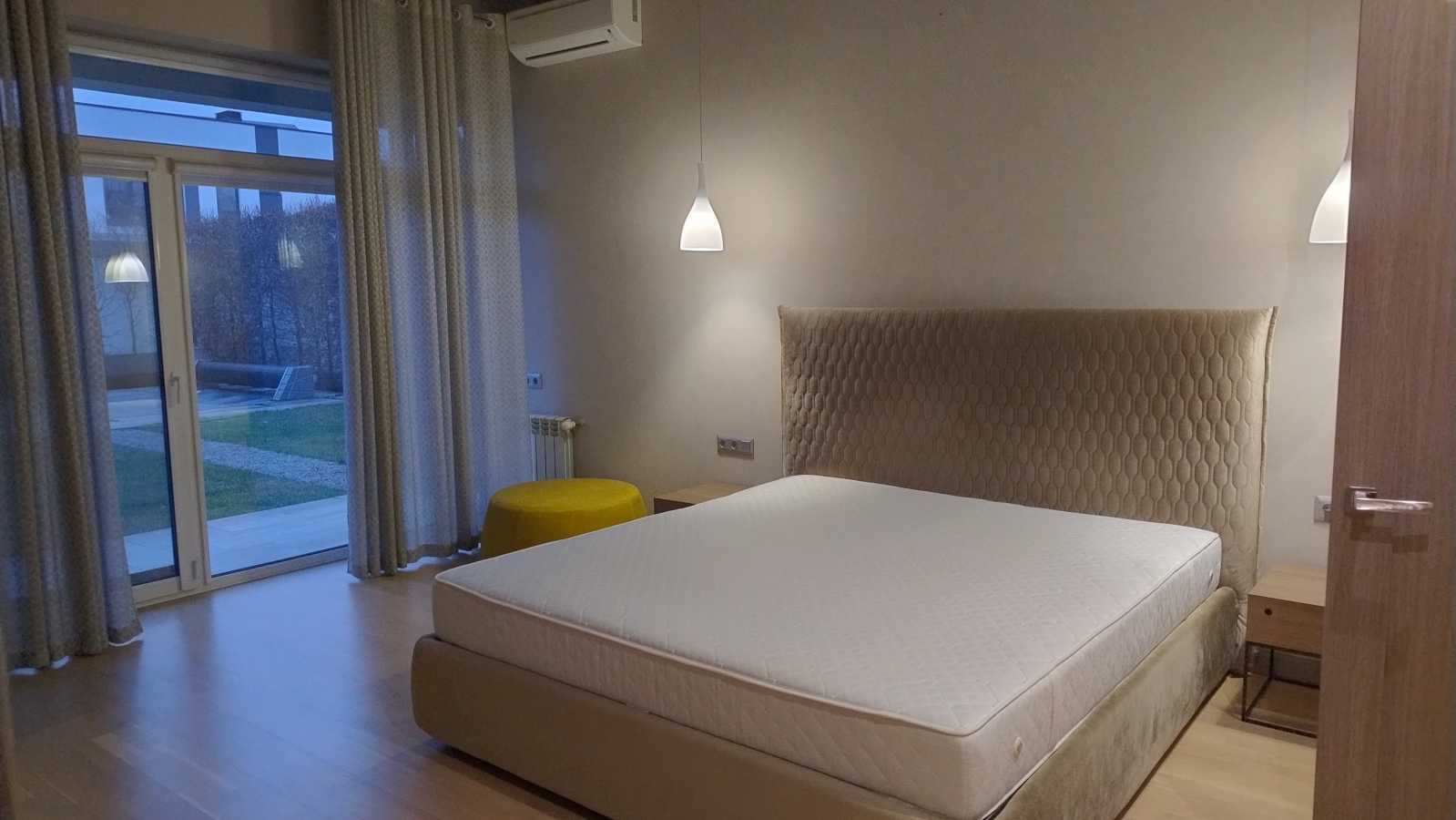 Продажа дома 160 м², Привітна, 114