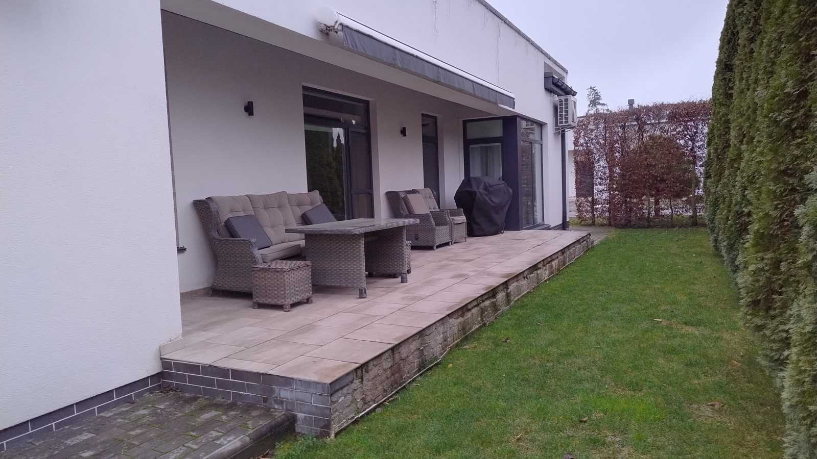 Продажа дома 160 м², Привітна, 114