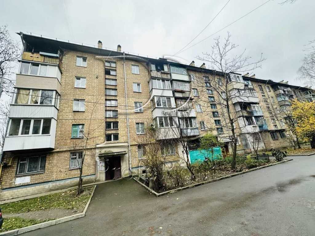Продаж 1-кімнатної квартири 31 м², Сімї Сосніних, 8