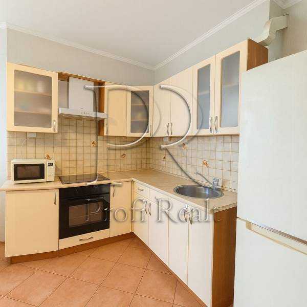 Продаж 1-кімнатної квартири 51 м², Кубанської України вул., 31А