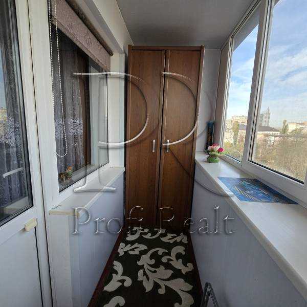 Продаж 1-кімнатної квартири 32 м², Преображенська вул., 16