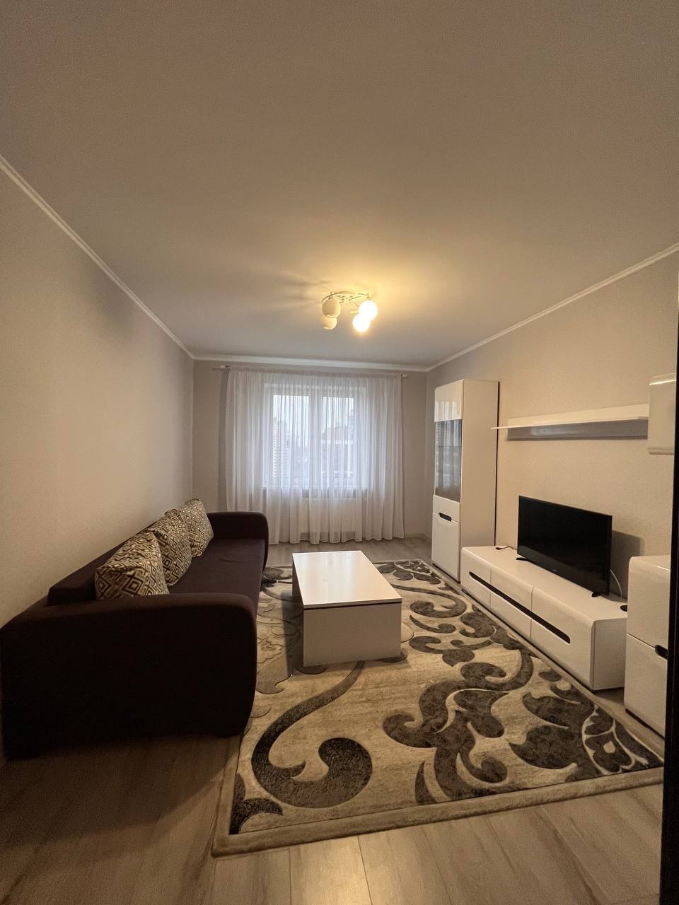 Аренда 2-комнатной квартиры 72 м², Сергея Данченко ул., 5