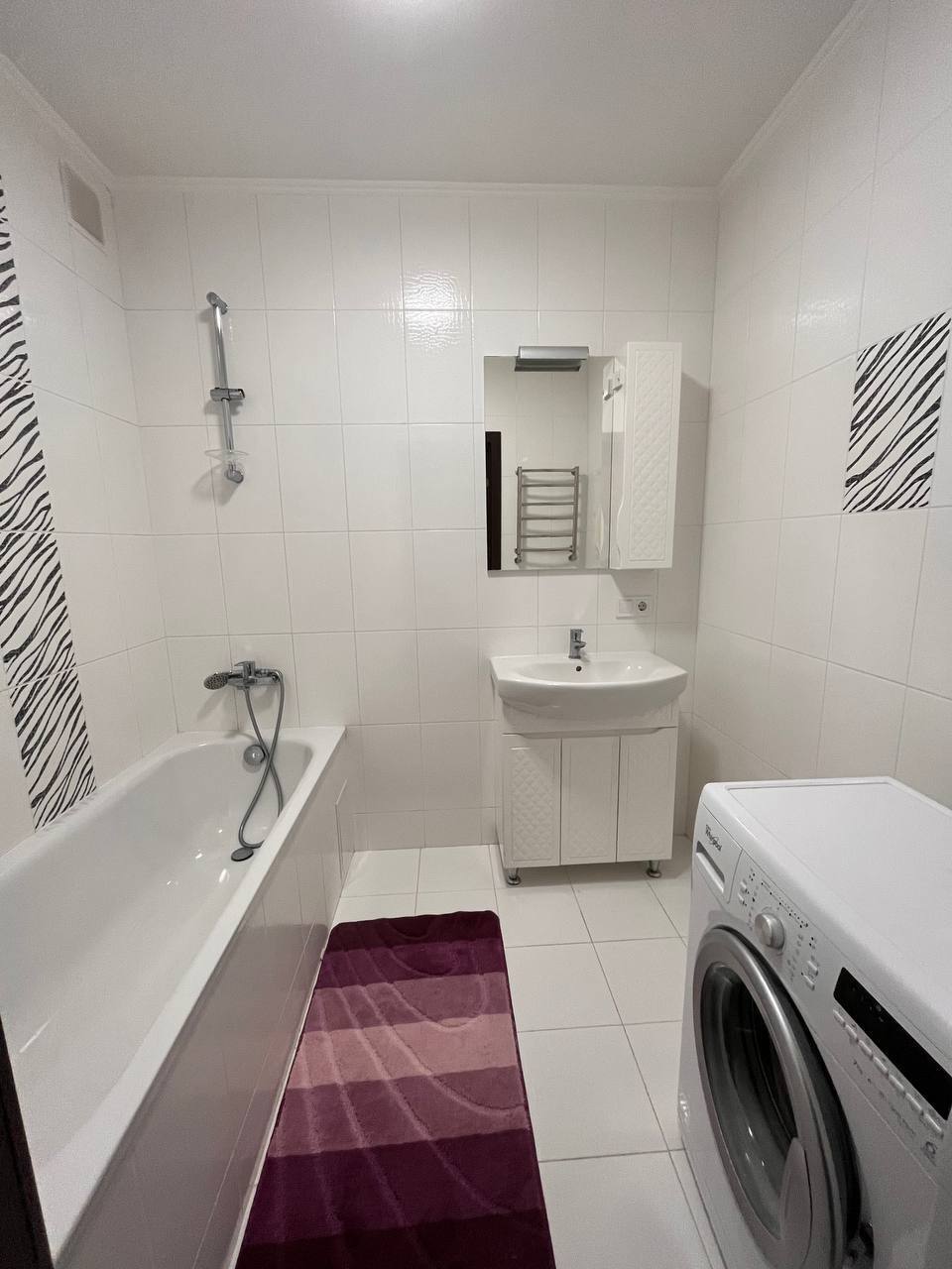 Аренда 2-комнатной квартиры 72 м², Сергея Данченко ул., 5