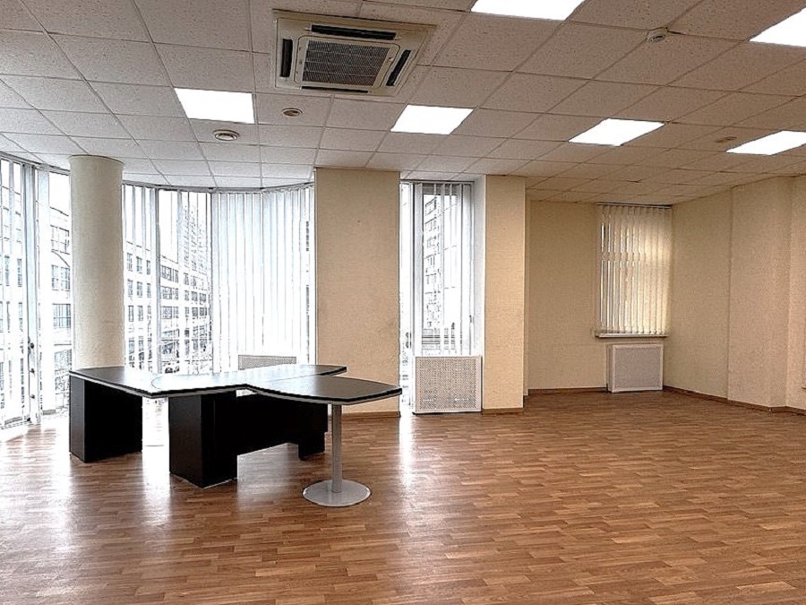 Оренда офісу 167 м², Хрестовий пров., 2А