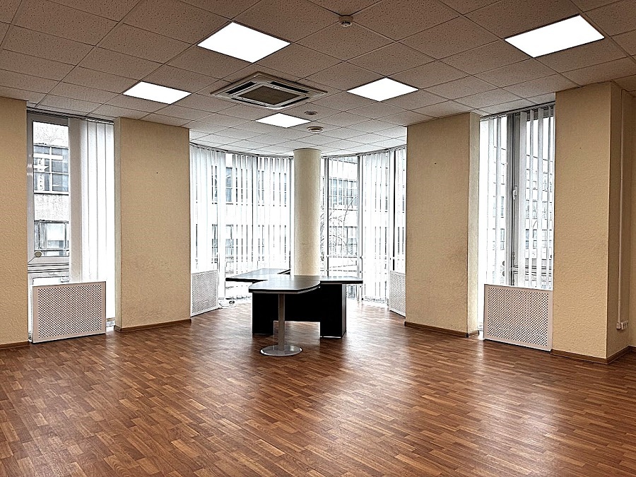 Оренда офісу 167 м², Хрестовий пров., 2А