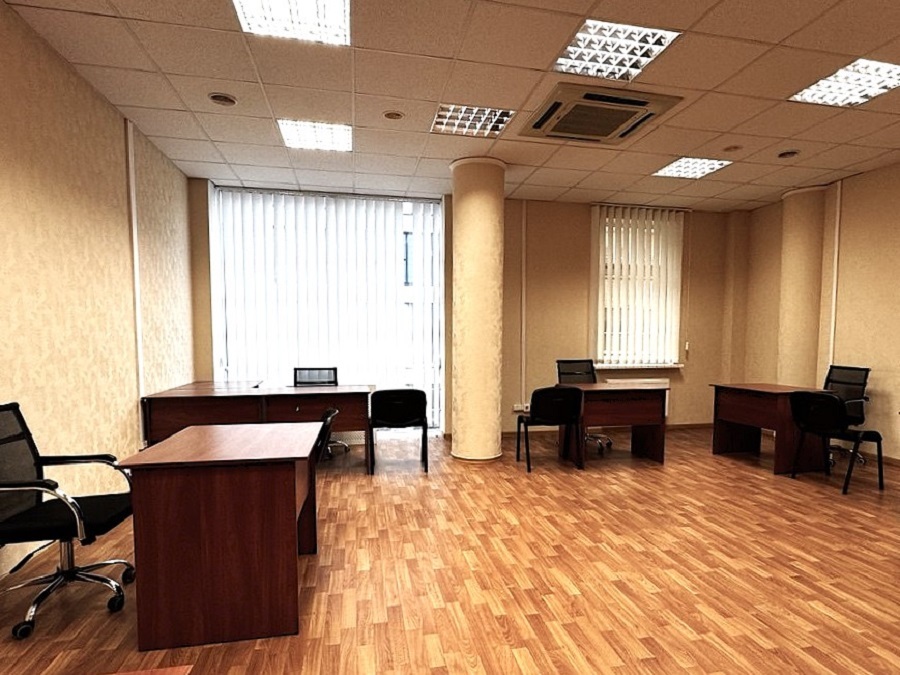 Оренда офісу 55 м², Хрестовий пров., 2А