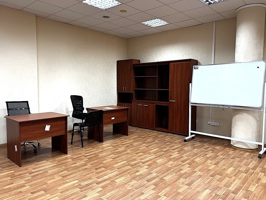 Оренда офісу 55 м², Хрестовий пров., 2А