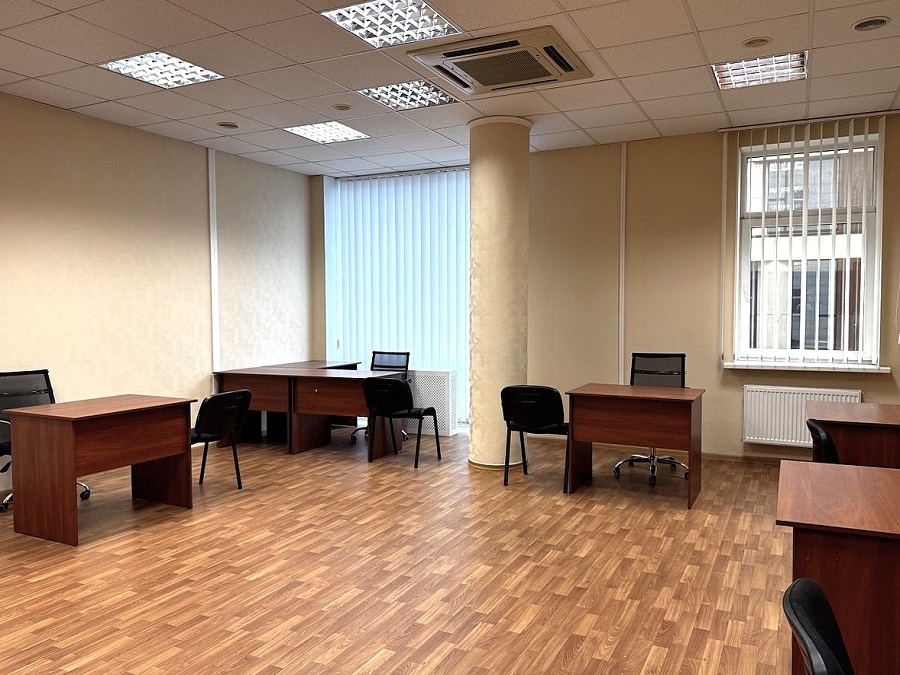 Оренда офісу 55 м², Хрестовий пров., 2А