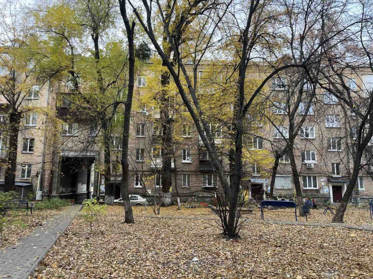Продаж 1-кімнатної квартири 15 м², Дегтярівська вул., 55