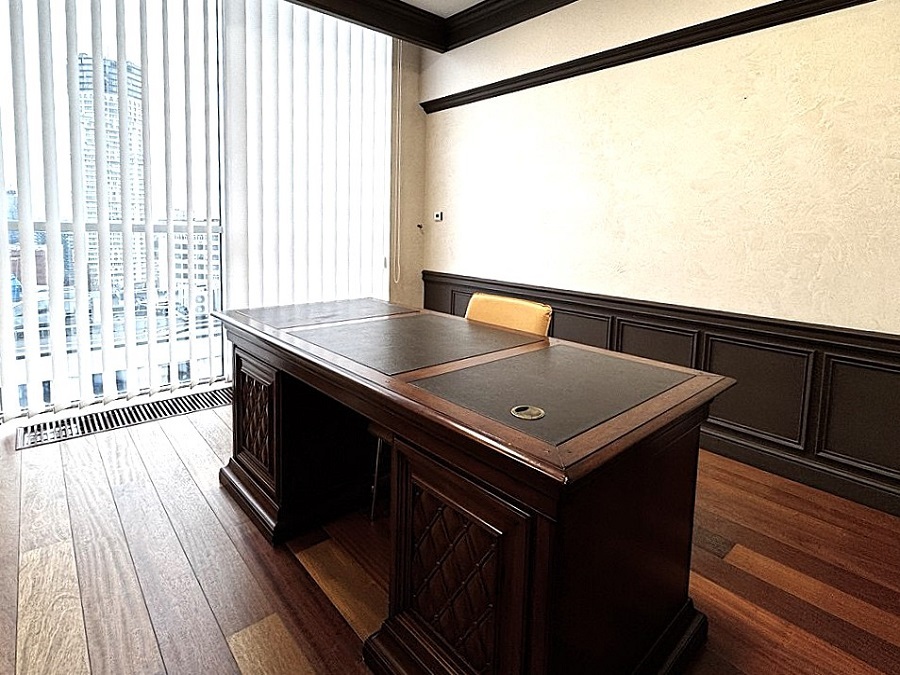 Оренда офісу 170 м², Хрестовий пров., 2А