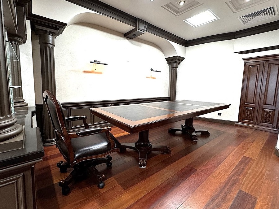 Оренда офісу 170 м², Хрестовий пров., 2А