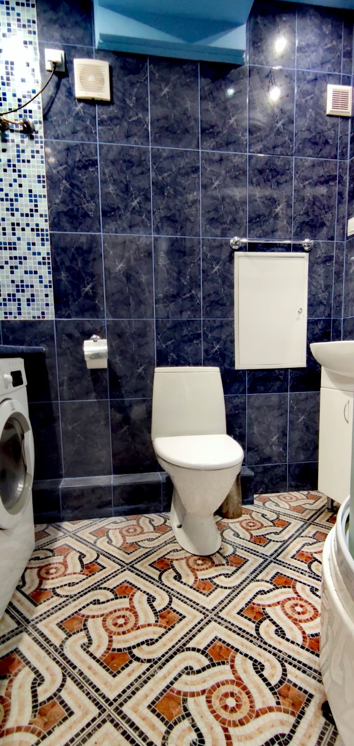 Продажа 1-комнатной квартиры 38 м², Александра Поля просп., 27Д