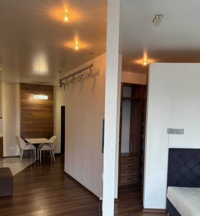 Продаж 1-кімнатної квартири 43 м², Середньофонтанська вул.