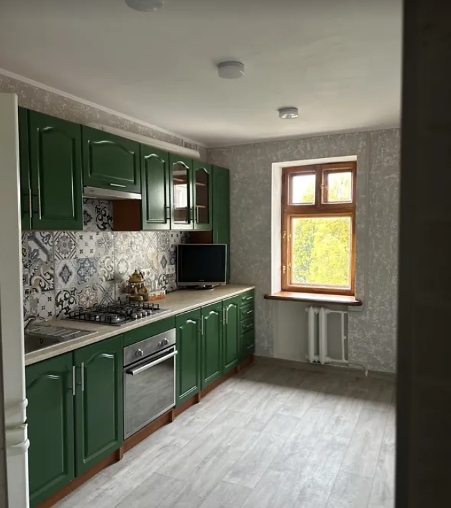 Продажа 4-комнатной квартиры 78 м², Люстдорфская дор.