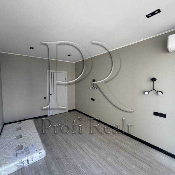 Продаж 2-кімнатної квартири 71 м², Дніпровське шосе, 15Д