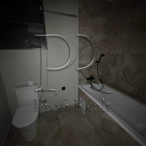 Продаж 2-кімнатної квартири 71 м², Дніпровське шосе, 15Д