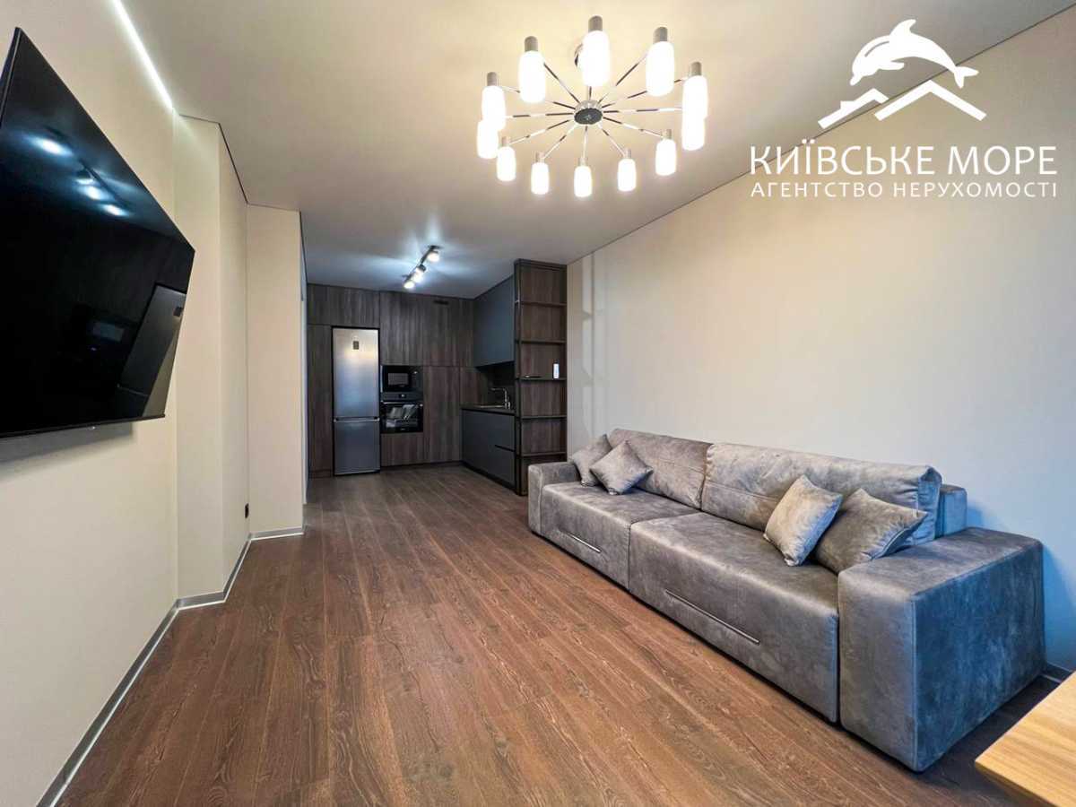 Аренда 1-комнатной квартиры 51 м², Князя Романа Мстиславича, 22