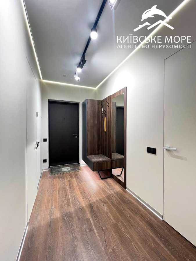 Аренда 1-комнатной квартиры 51 м², Князя Романа Мстиславича, 22