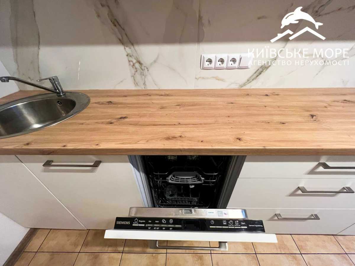 Аренда 3-комнатной квартиры 86 м², Воскресенская ул., 12А