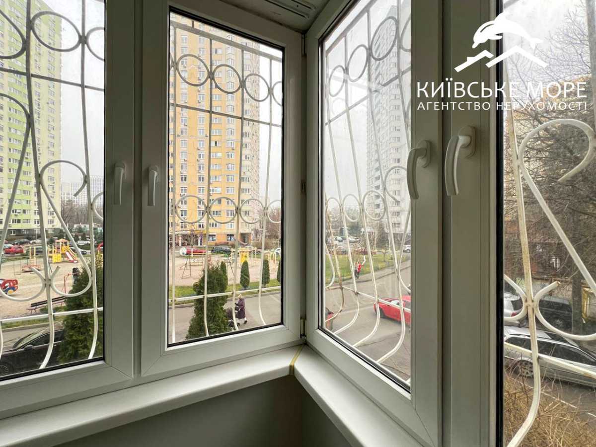 Аренда 3-комнатной квартиры 86 м², Воскресенская ул., 12А