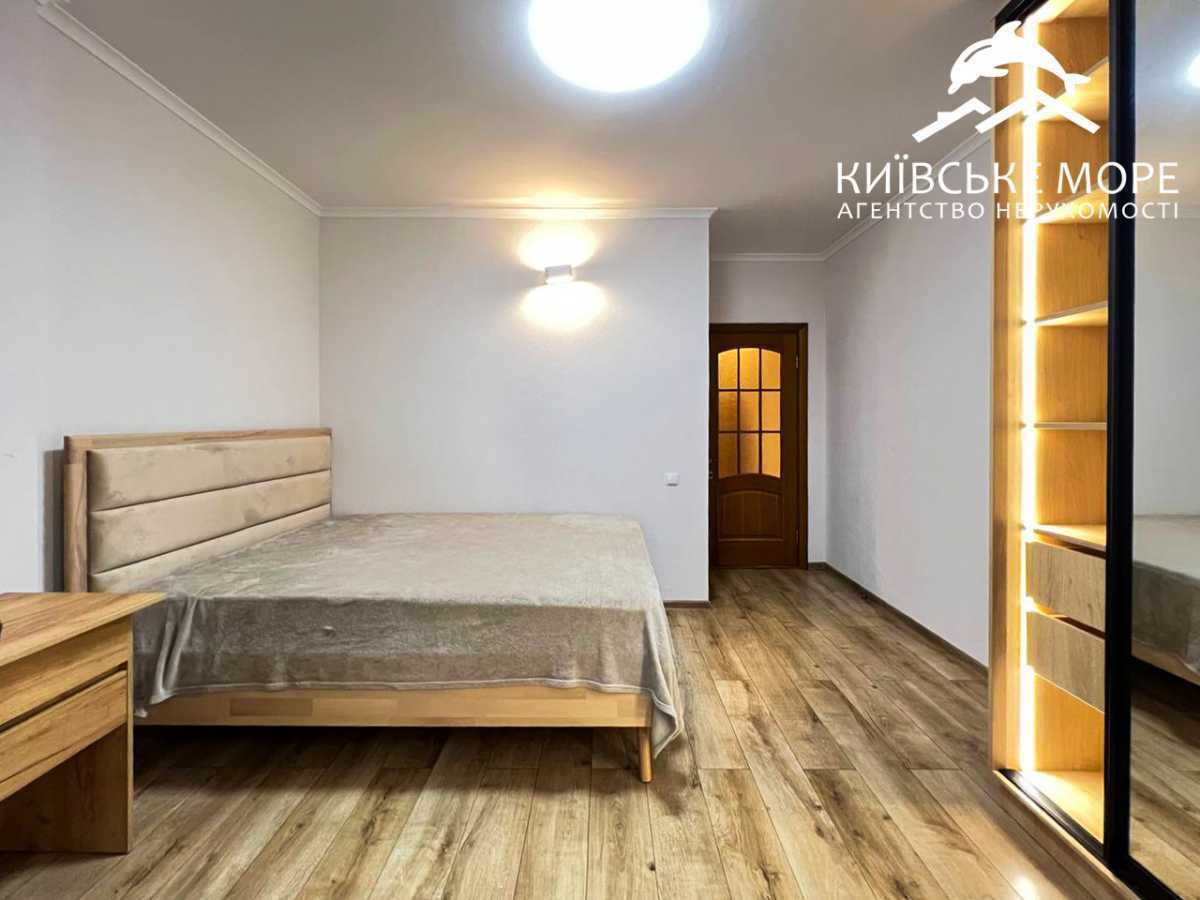 Аренда 3-комнатной квартиры 86 м², Воскресенская ул., 12А