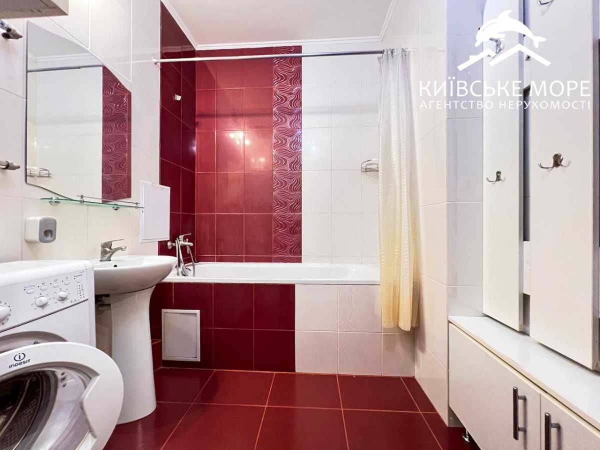 Аренда 3-комнатной квартиры 86 м², Воскресенская ул., 12А