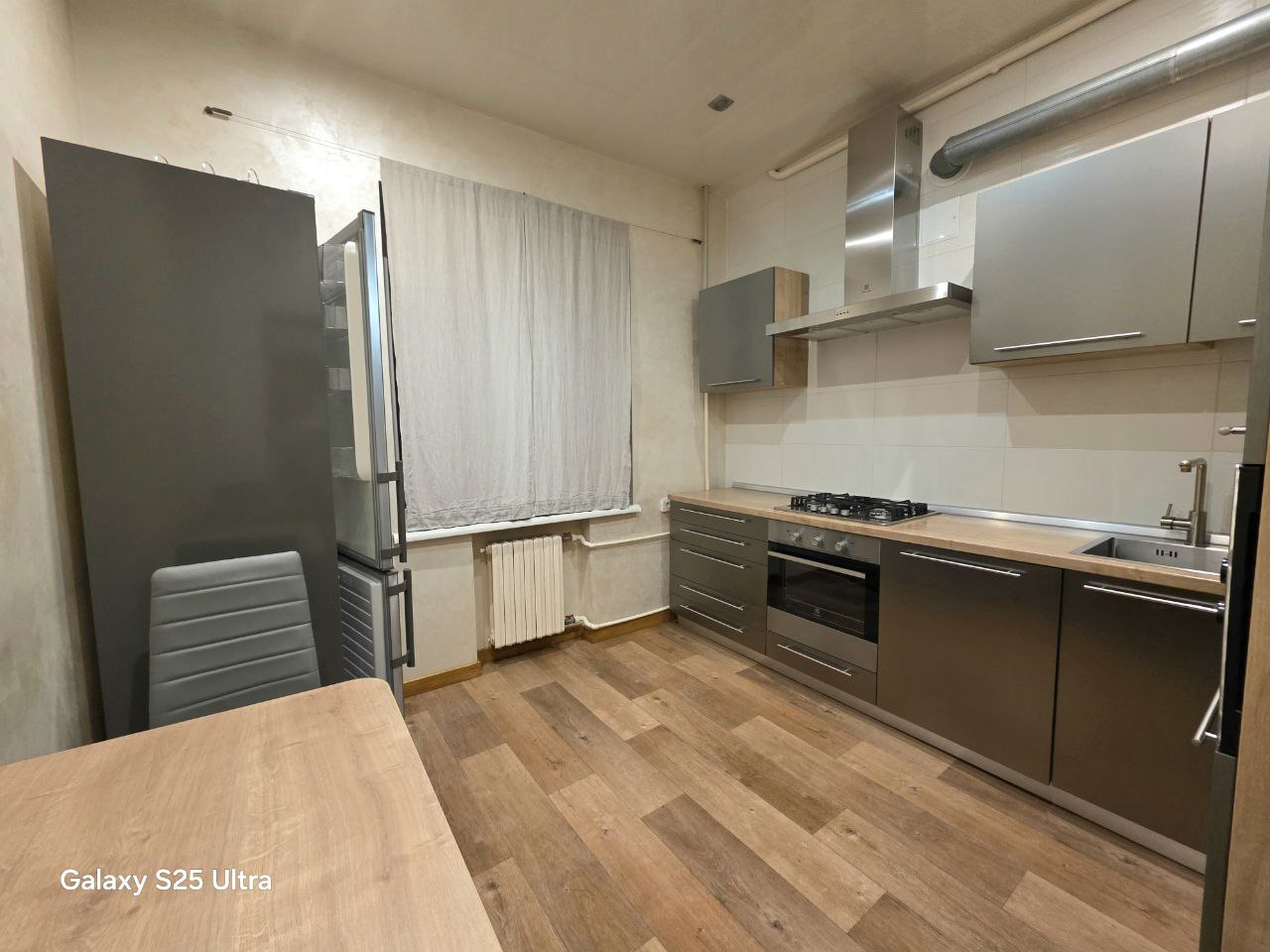 Продажа 2-комнатной квартиры 55 м², Строителей ул.