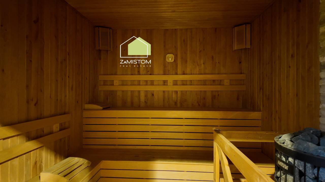 Продаж будинку 210 м²