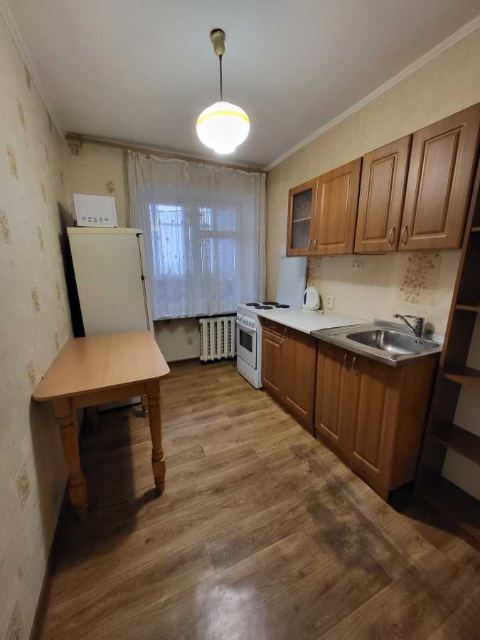 Аренда 1-комнатной квартиры 40 м², Астраханская ул., 5
