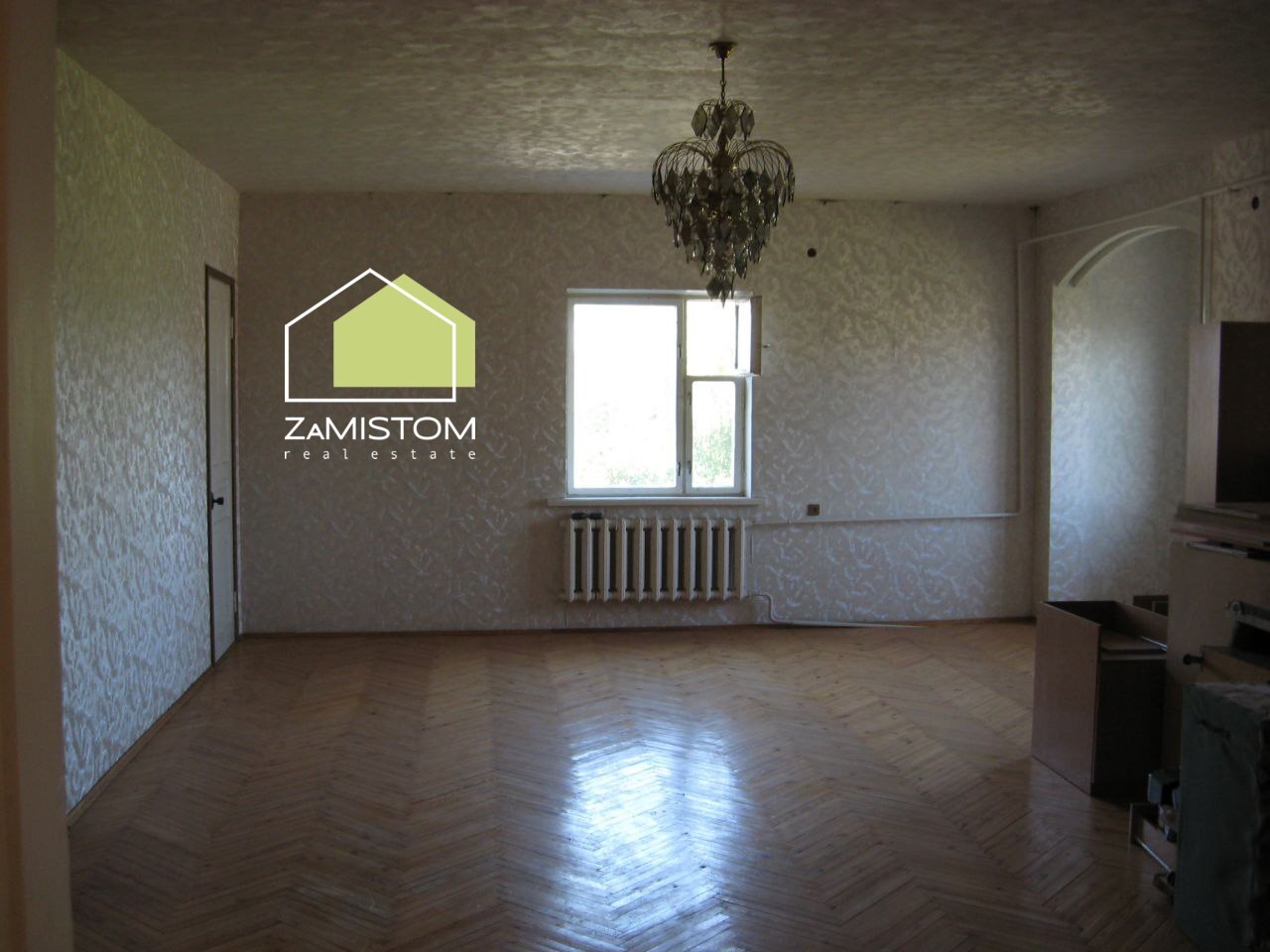 Продаж будинку 270 м²