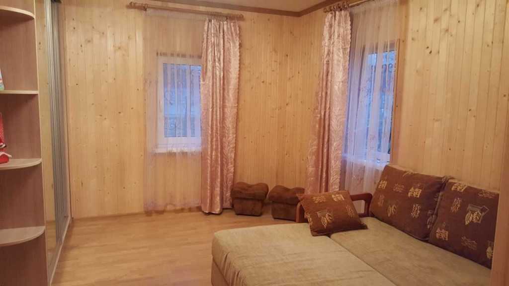 Дом посуточно 140 м², Фрунзе
