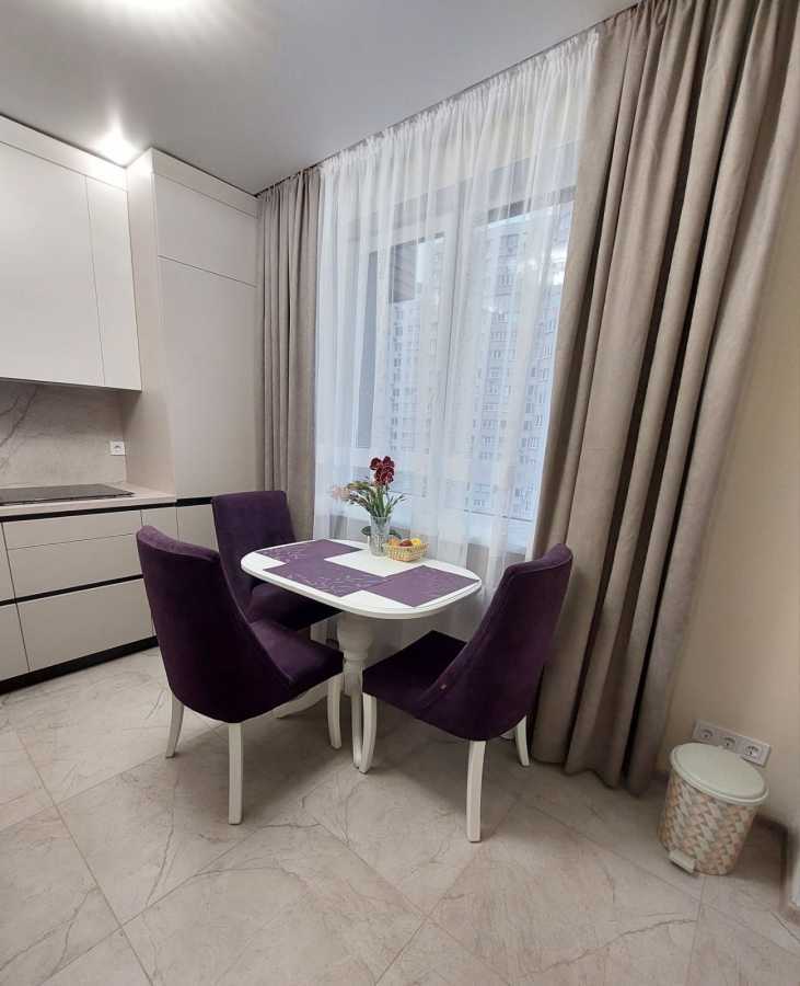 Оренда 2-кімнатної квартири 61 м², Костанайська, 13