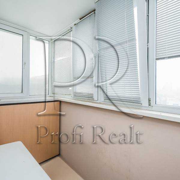 Продаж 1-кімнатної квартири 53 м², Алішера Навої просп., 69