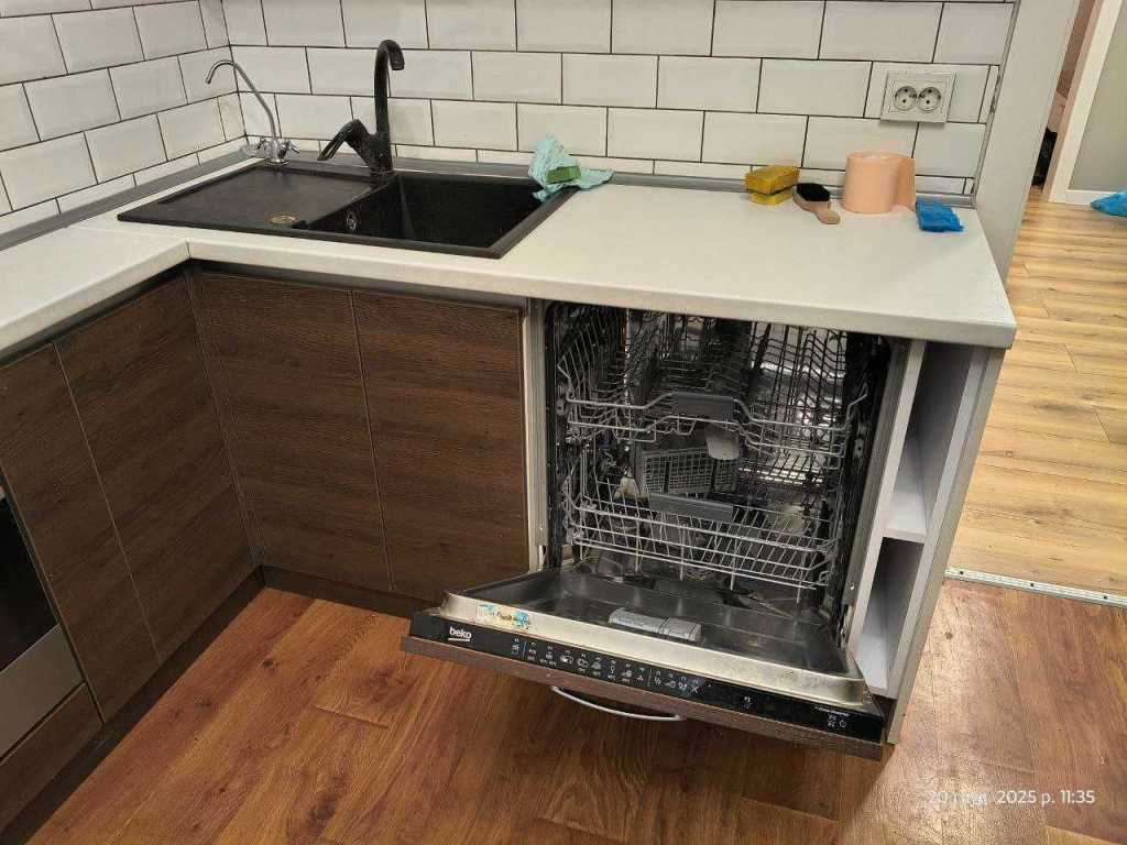 Аренда 2-комнатной квартиры 72 м², Сергея Данченко ул., 1