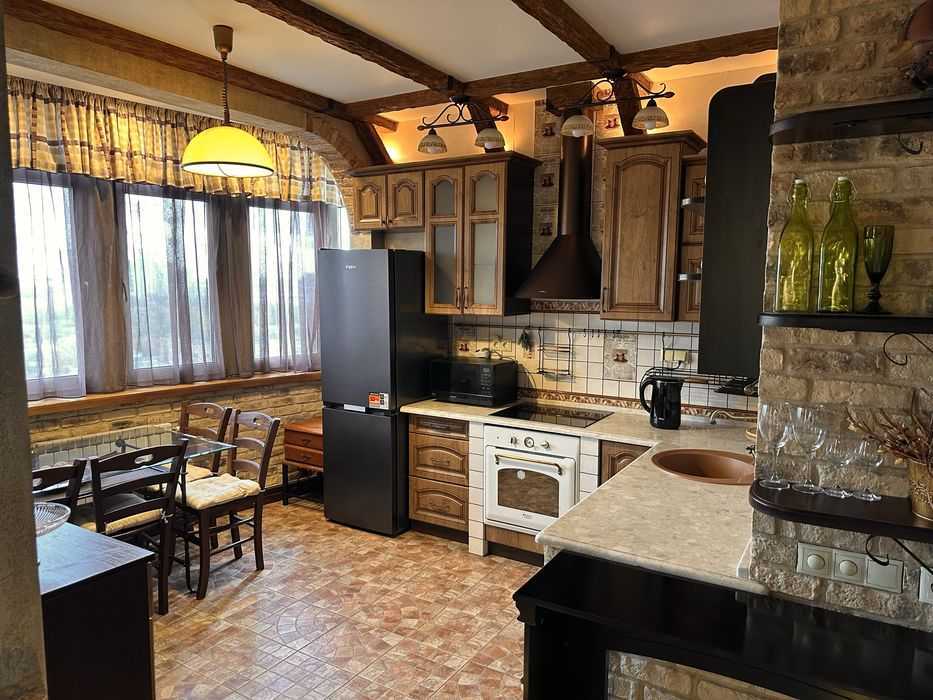 Продаж 1-кімнатної квартири 43 м², Дмитрівська вул., 80